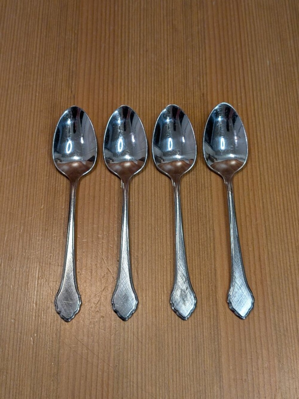 Lot of 4 Oneida Rogers SUMMER MIST AUTUMN GLOW Stainless 6" Teaspoon Spoon Set